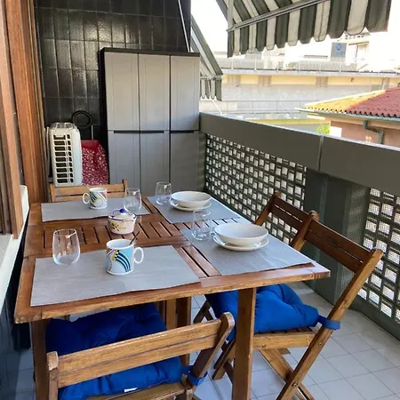 Esplanade Sea Side - Bicamere, 2 Terrazzi, Garage A Richiesta