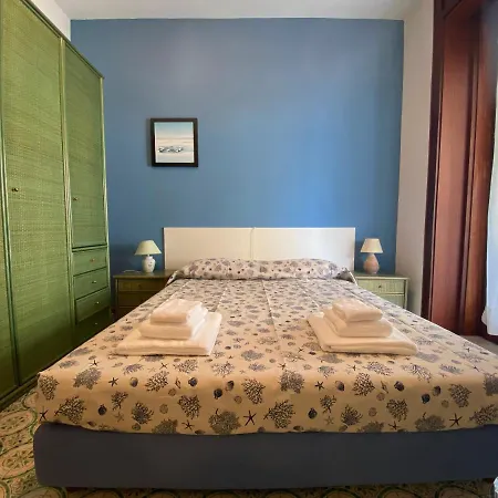 Апартаменты Esplanade Sea Side - Bicamere, 2 Terrazzi, Garage A Richiesta